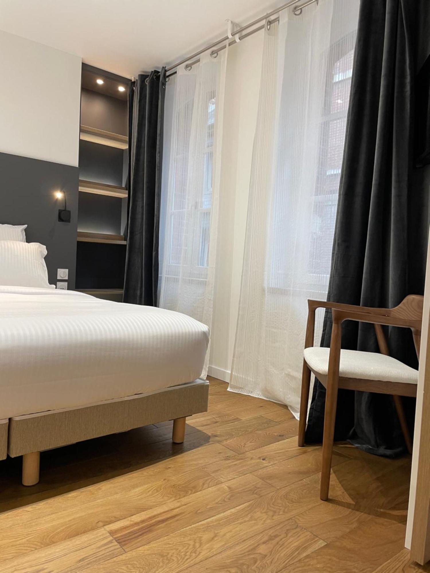 Hotel La Fleur De Sel à Honfleur Extérieur photo